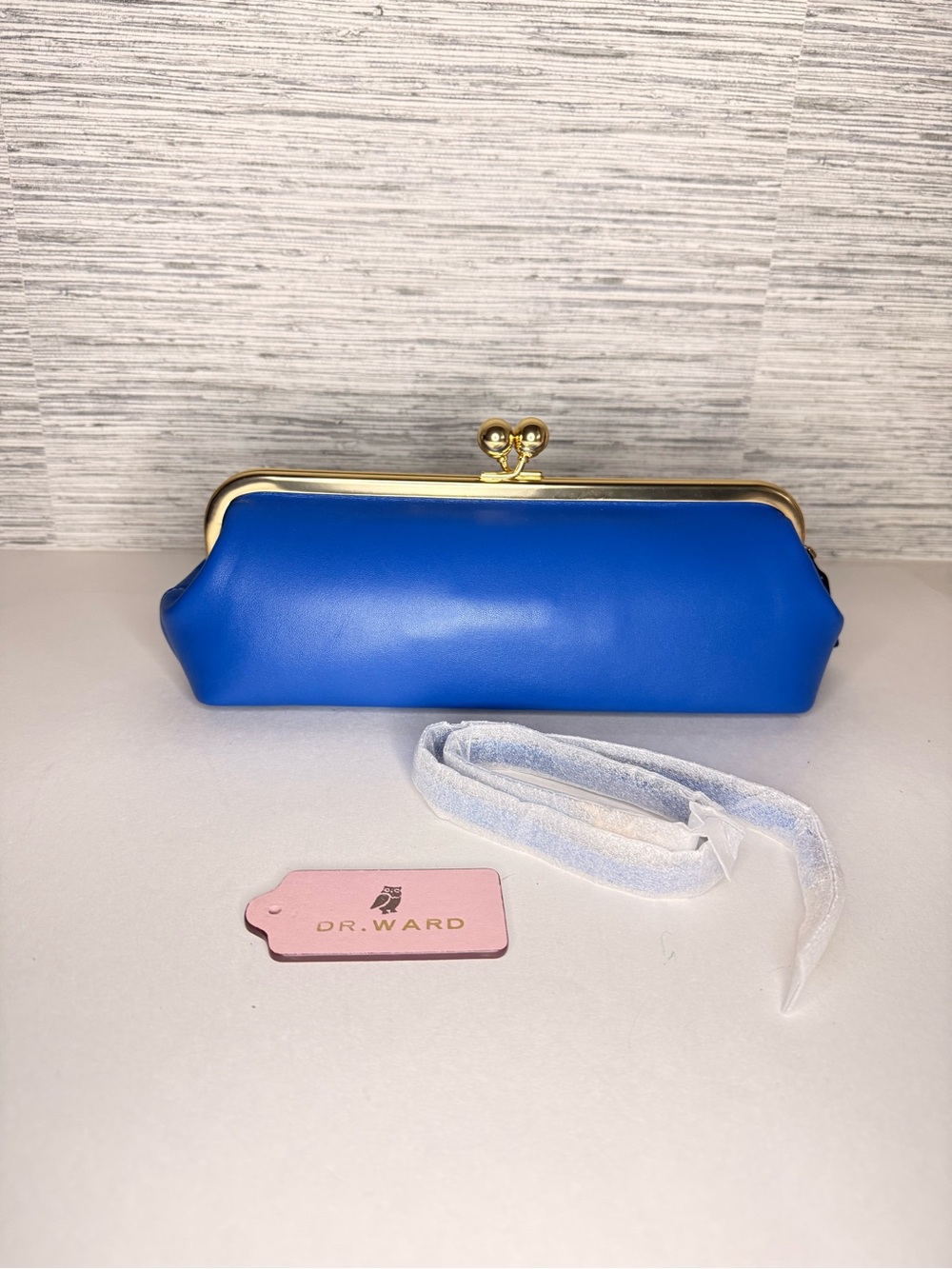 Coach Blue Jay Kiss-Lock Leather Clutch with Gold Frame HTF